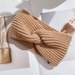 Bandeau en Tricot Rose Poudré